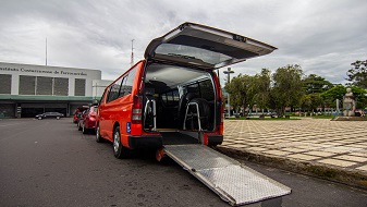 Imagen de taxi para discapacitados